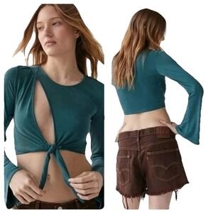 Urban Outfitters Sz Small Elle Keyhole Crop Tie Front Yoga Athleisure‎ Sexy Gym